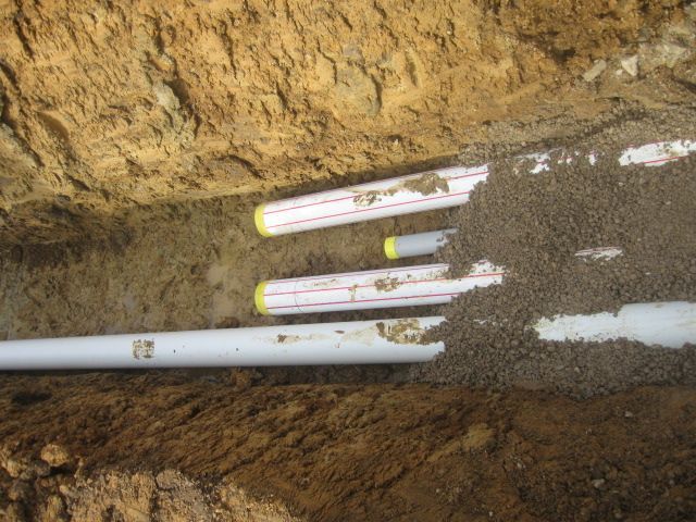 Erschliessung Wohnhaus EW, Kanalisation, Wasser, Swisscom