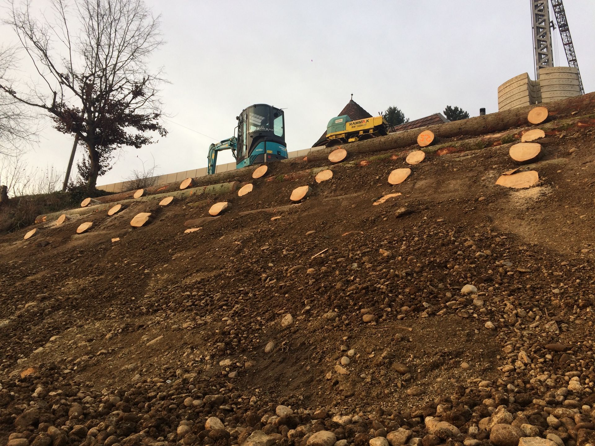 Ingenieurbiologische Bauweisen - Aeschlimann Umwelttechnik AG in Busswil BE