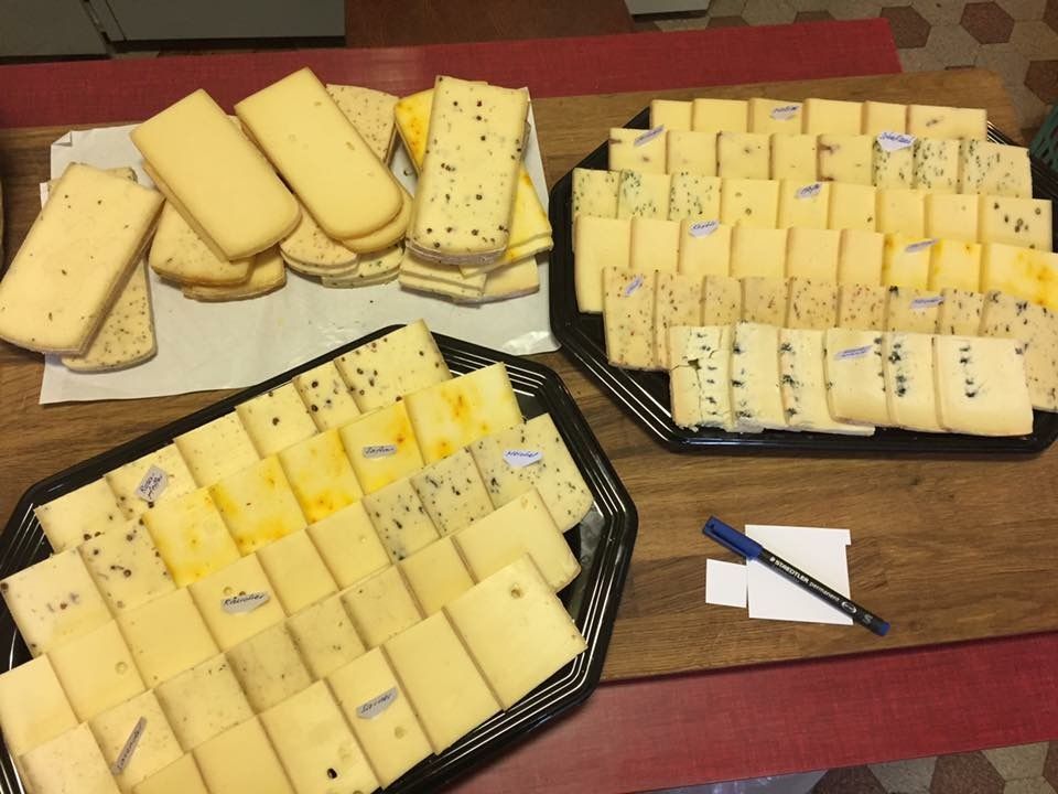 Raclettekäse bestellen - Chäsi Längedorf - Langendorf