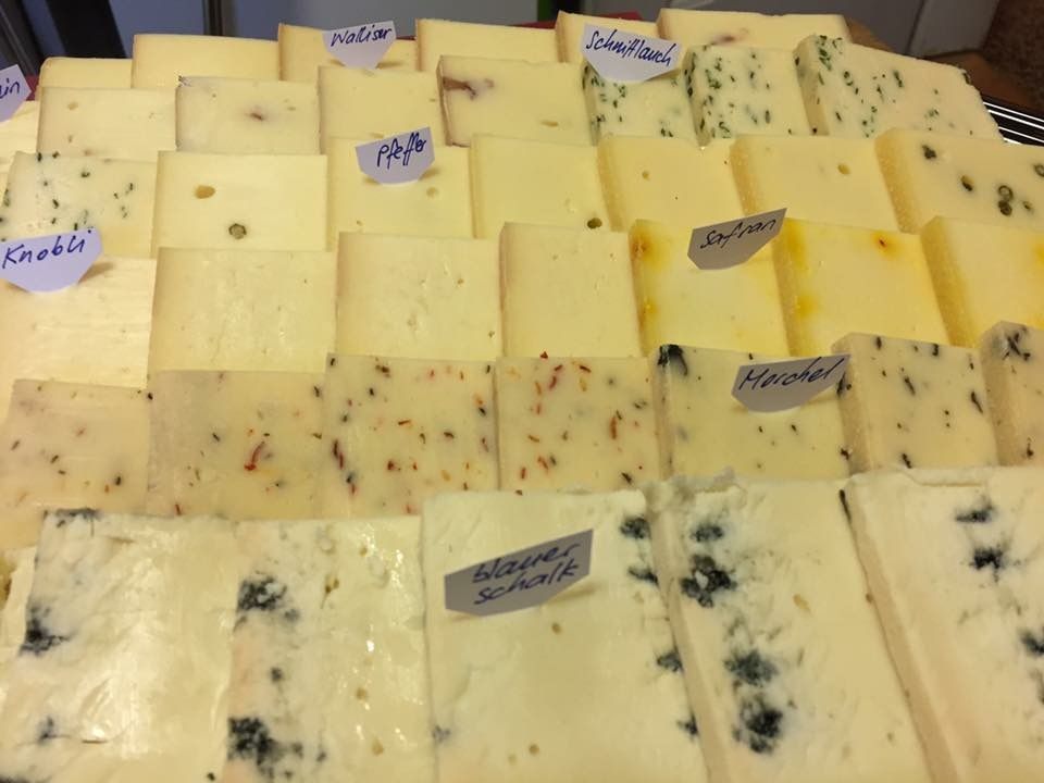 Raclettekäse von der Region - Chäsi Längedorf - Langendorf