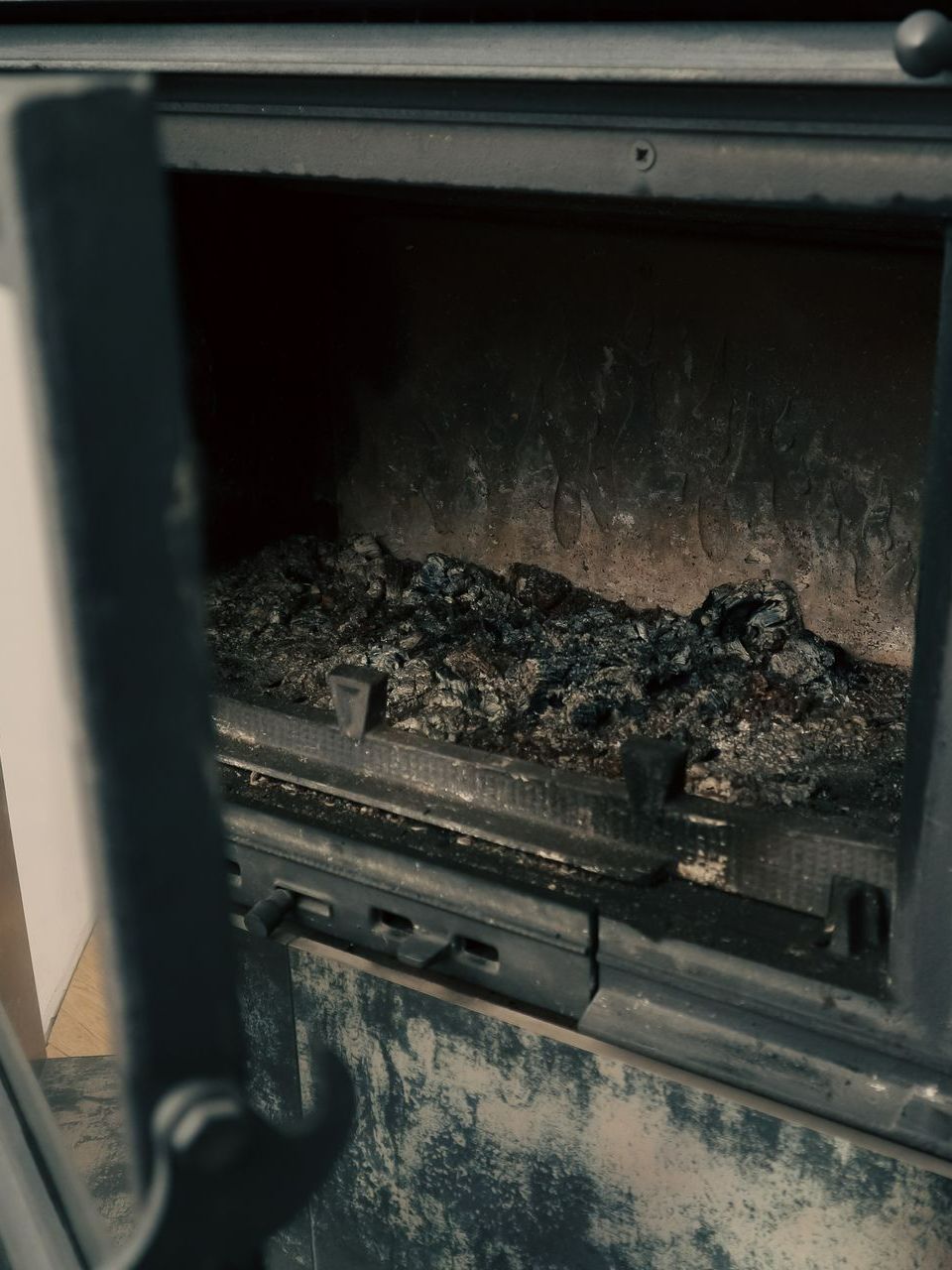 Un insert à bois non entretenu