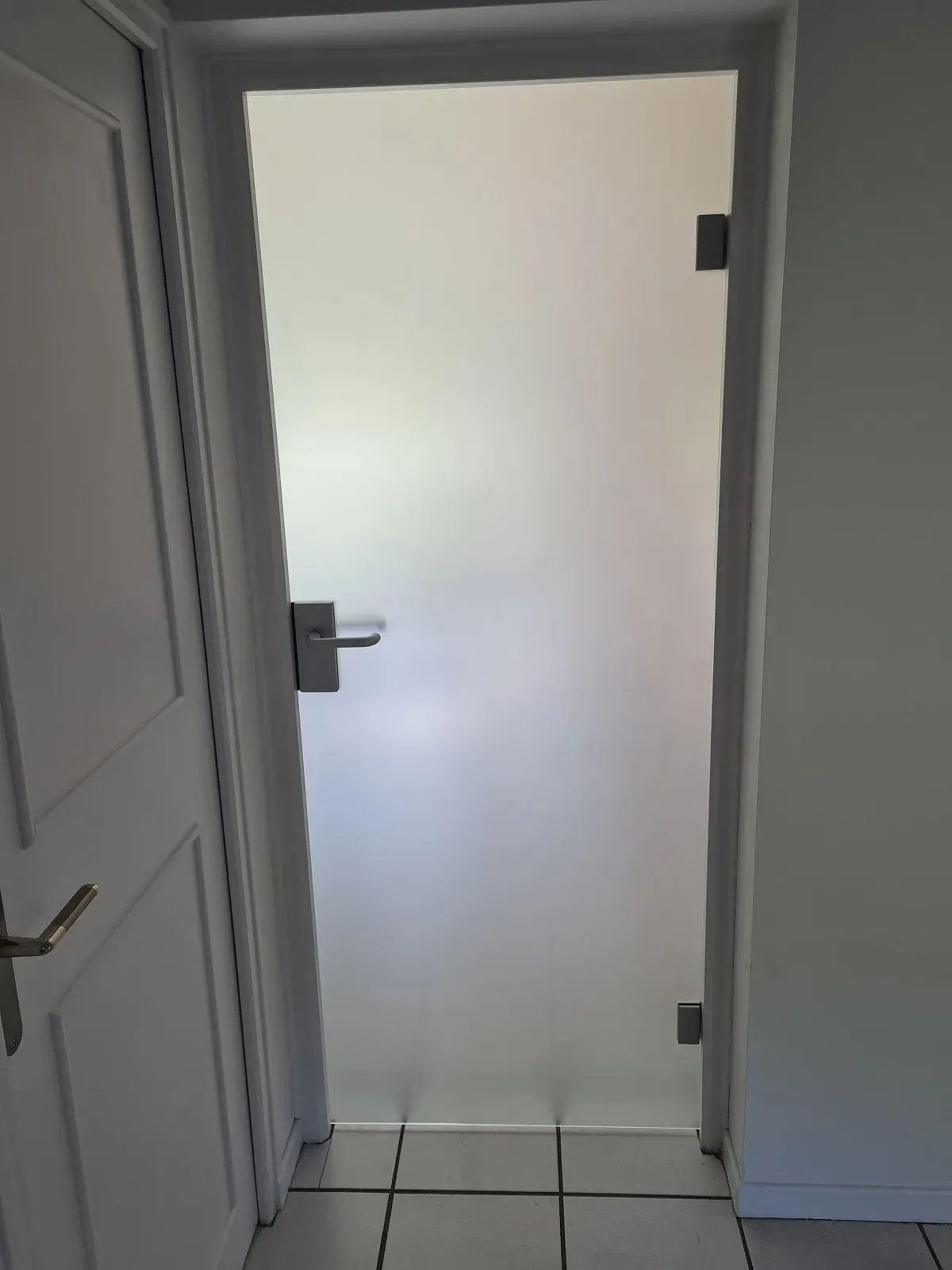 Porte vitrée opaque