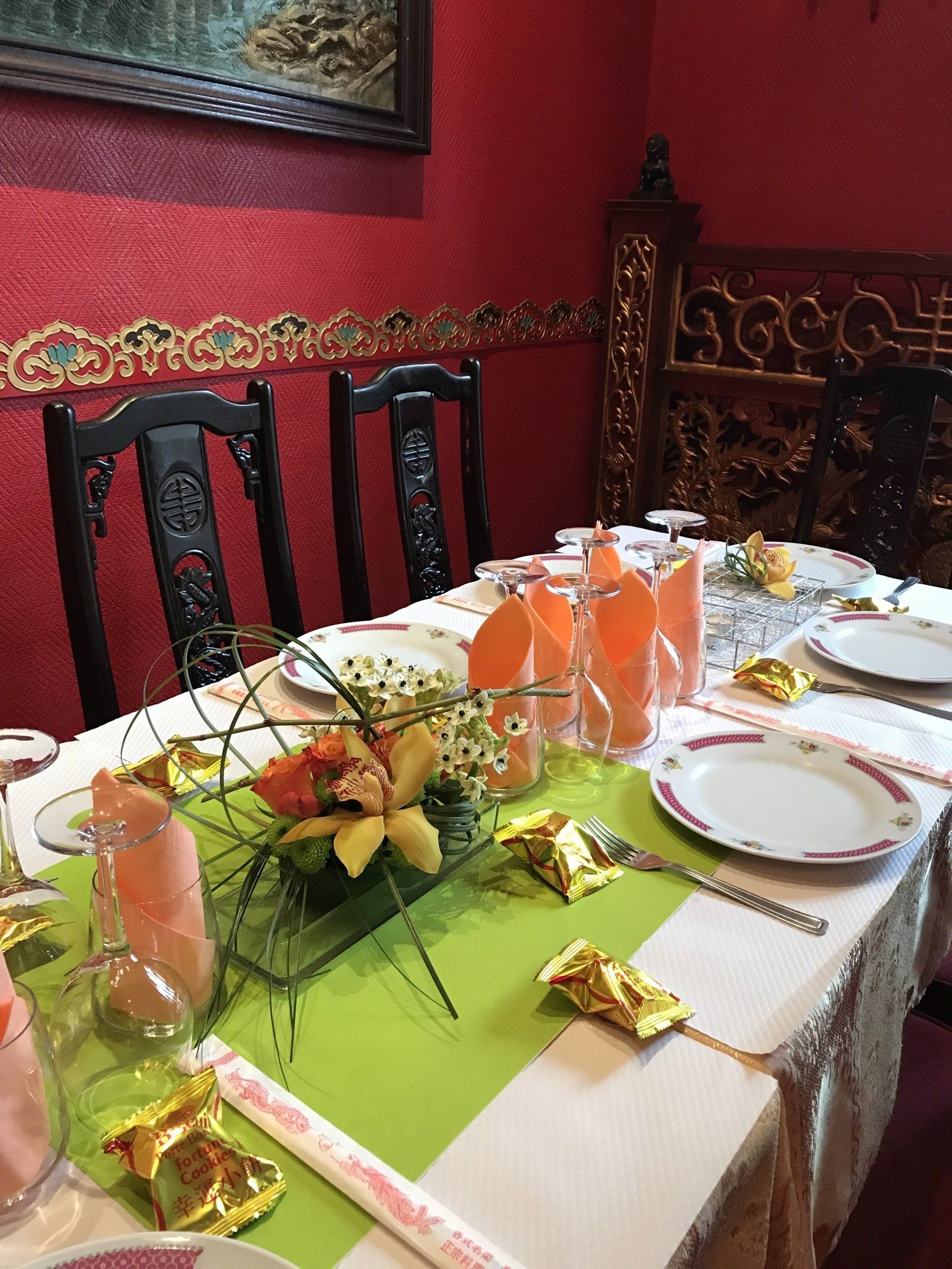 Table restaurant asiatique