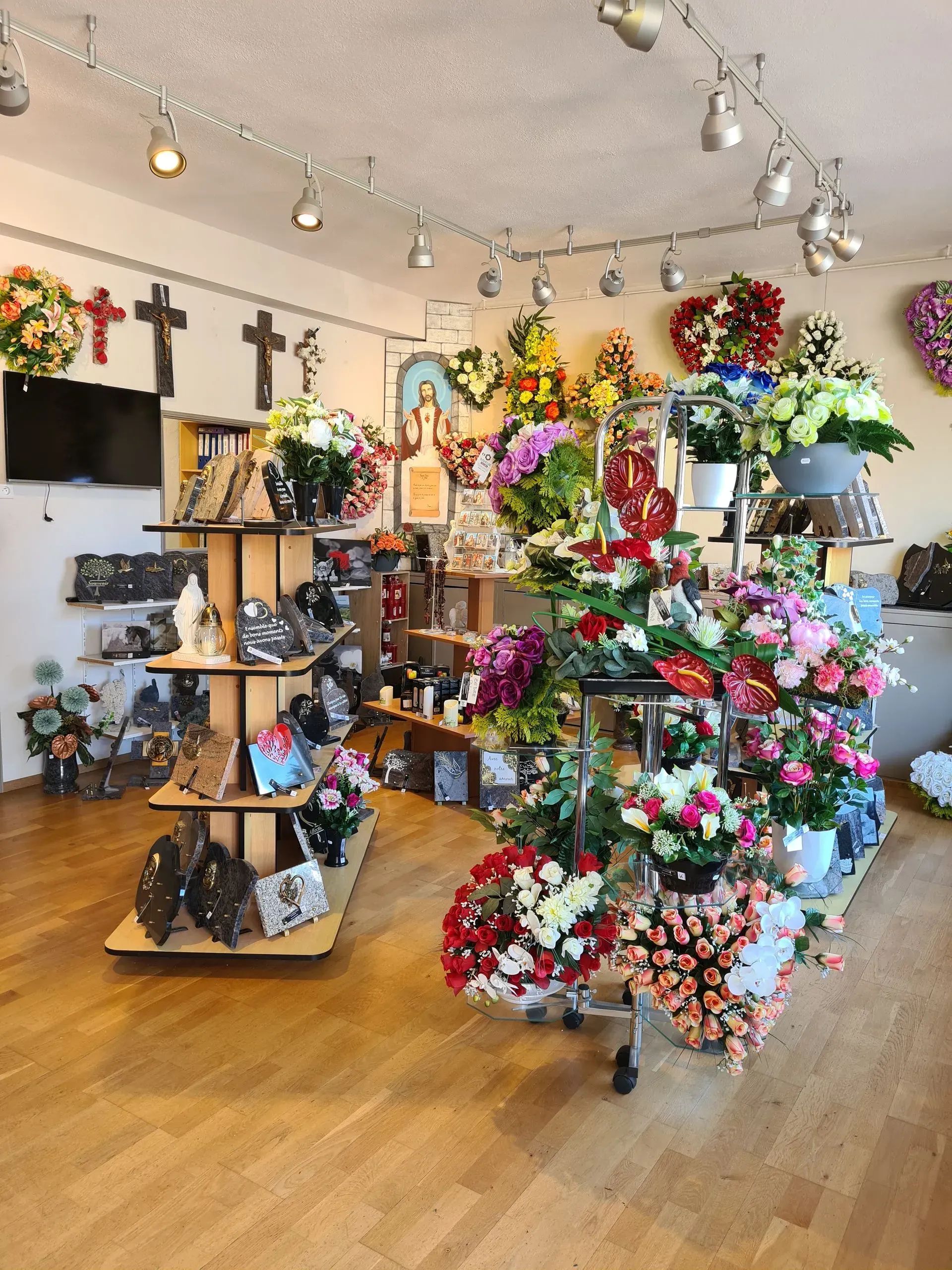 Présentoir de fleurs funéraires