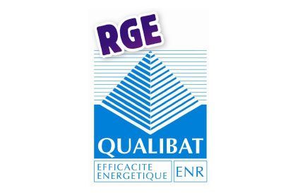 Icône : qualification RGE sur un fond blanc