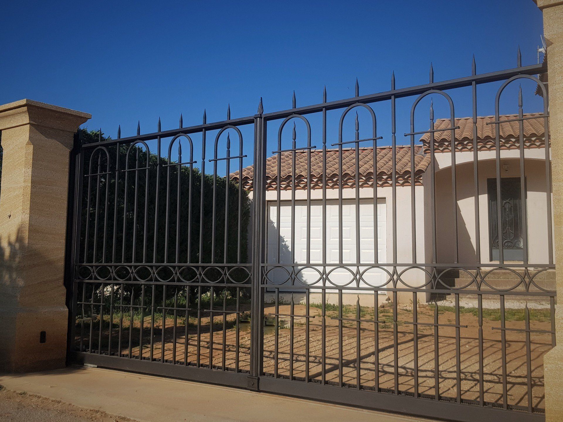 Portail Castillon du gard