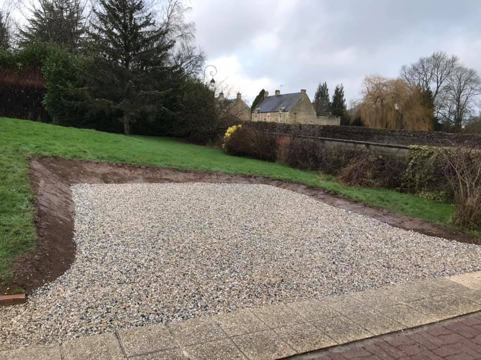 Création d’un parking en finition gravier