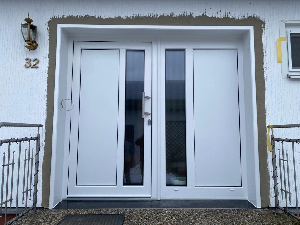 Haustürmontage von FB Handel und Montagebetrieb