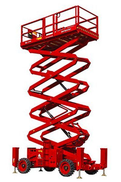 Nacelle élévatrice rouge à ciseaux déployée en hauteur, avec une plateforme au sommet, des roues et des stabilisateurs.