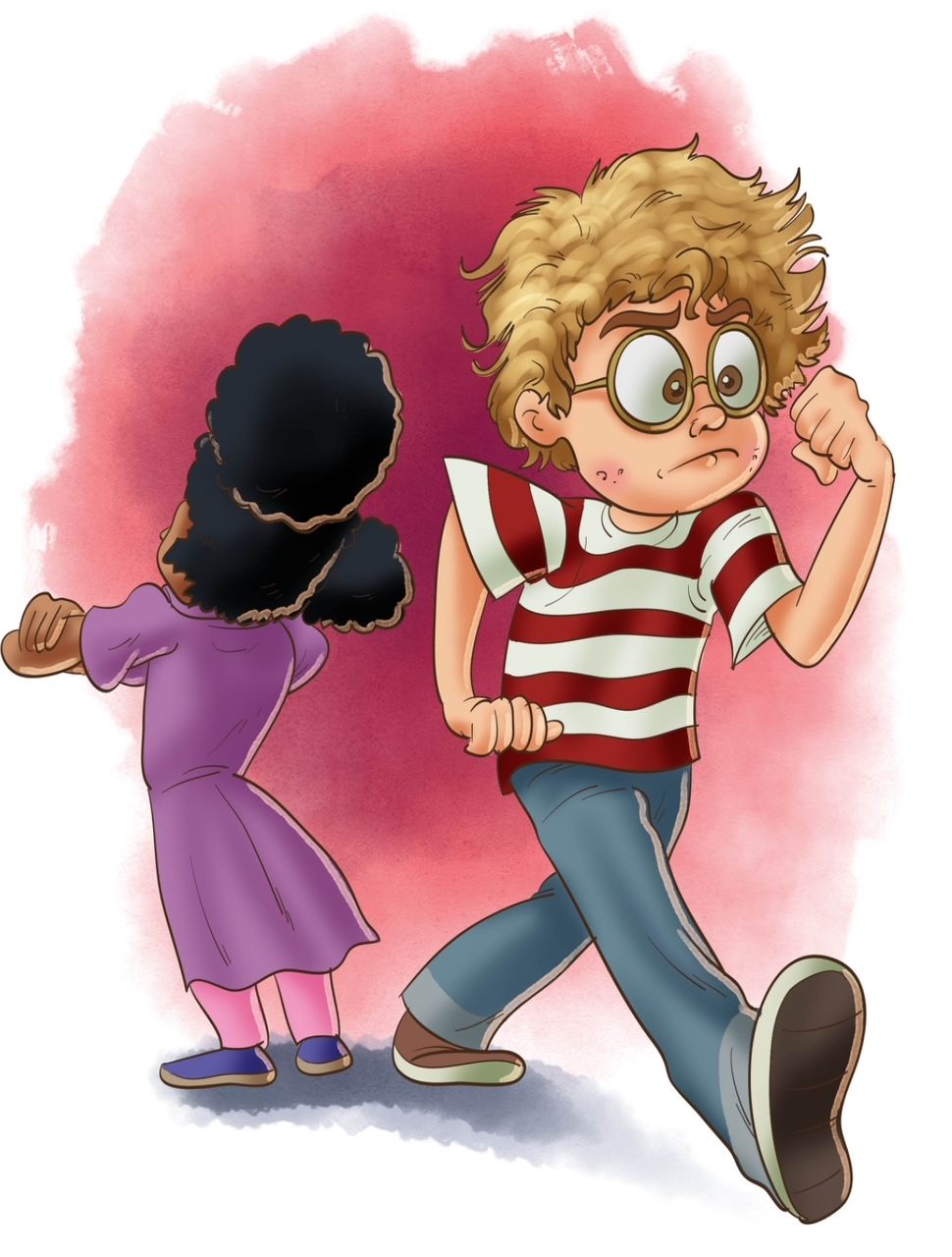 Ein Junge in einem gestreiften Hemd rennt vor einem Mädchen in einem lila Kleid davon