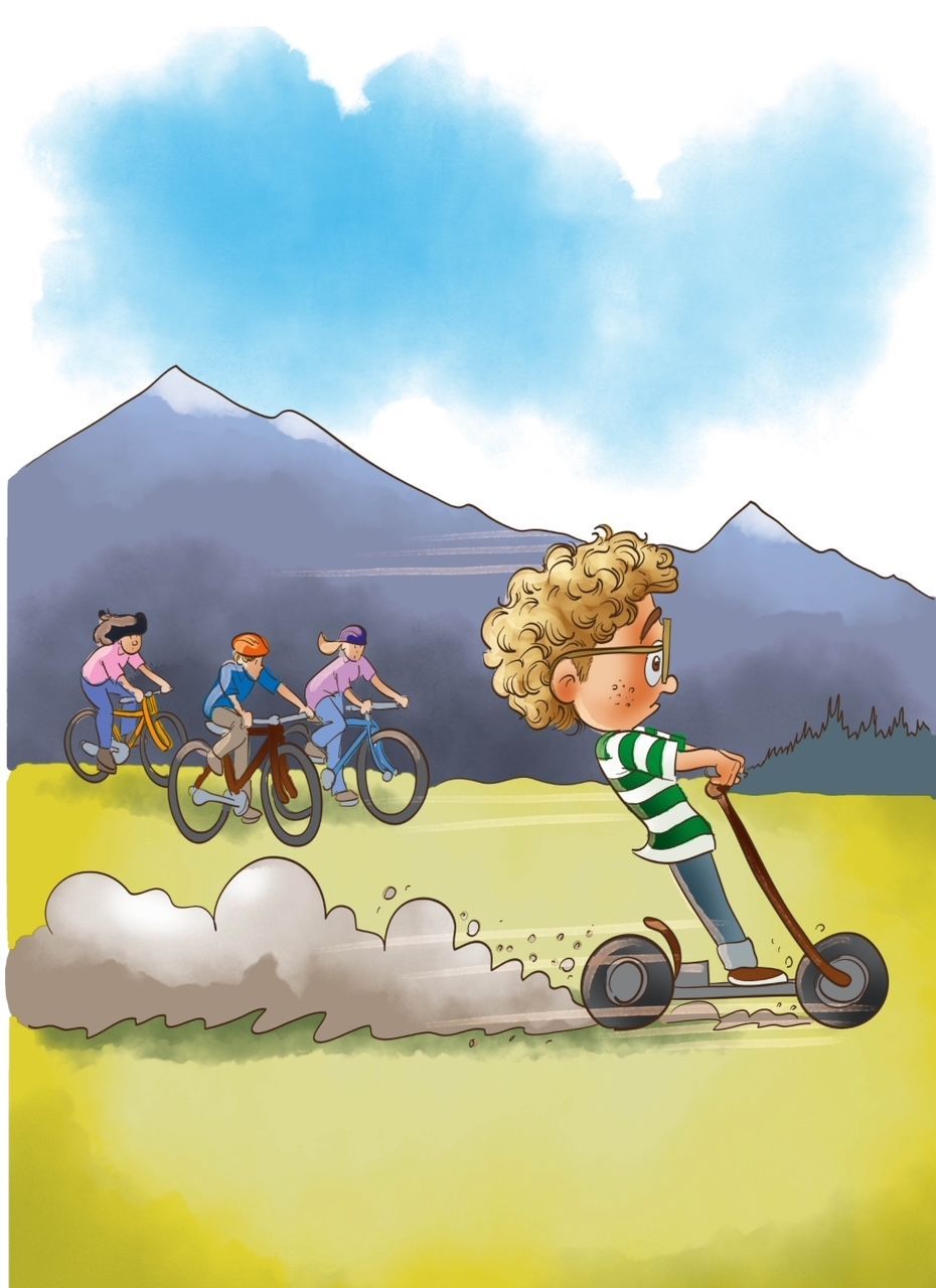 Ein Junge fährt Roller, im Hintergrund ist eine Gruppe von Leuten auf Fahrrädern zu sehen.