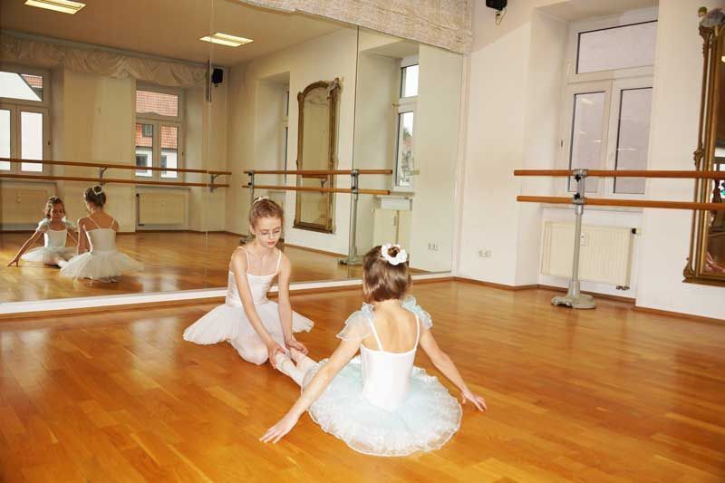 Danson Dance Studio