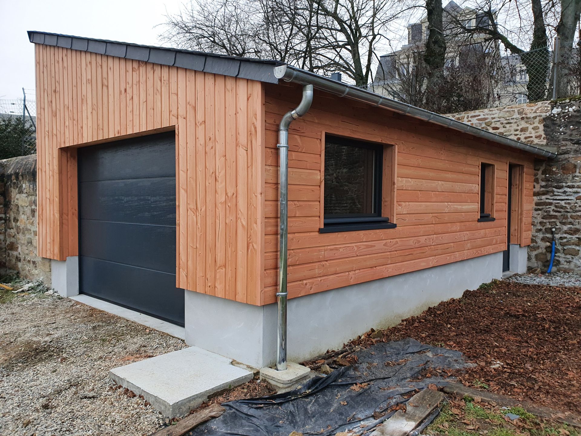 Pose de bardage bois