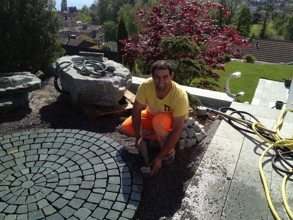 Arbeit der Walter Staub Pflästerungen GmbH