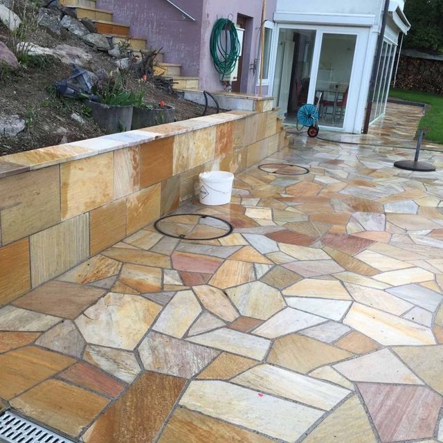 Arbeit der Walter Staub Pflästerungen GmbH