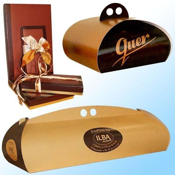 Tres cajas con una que dice guer en ella