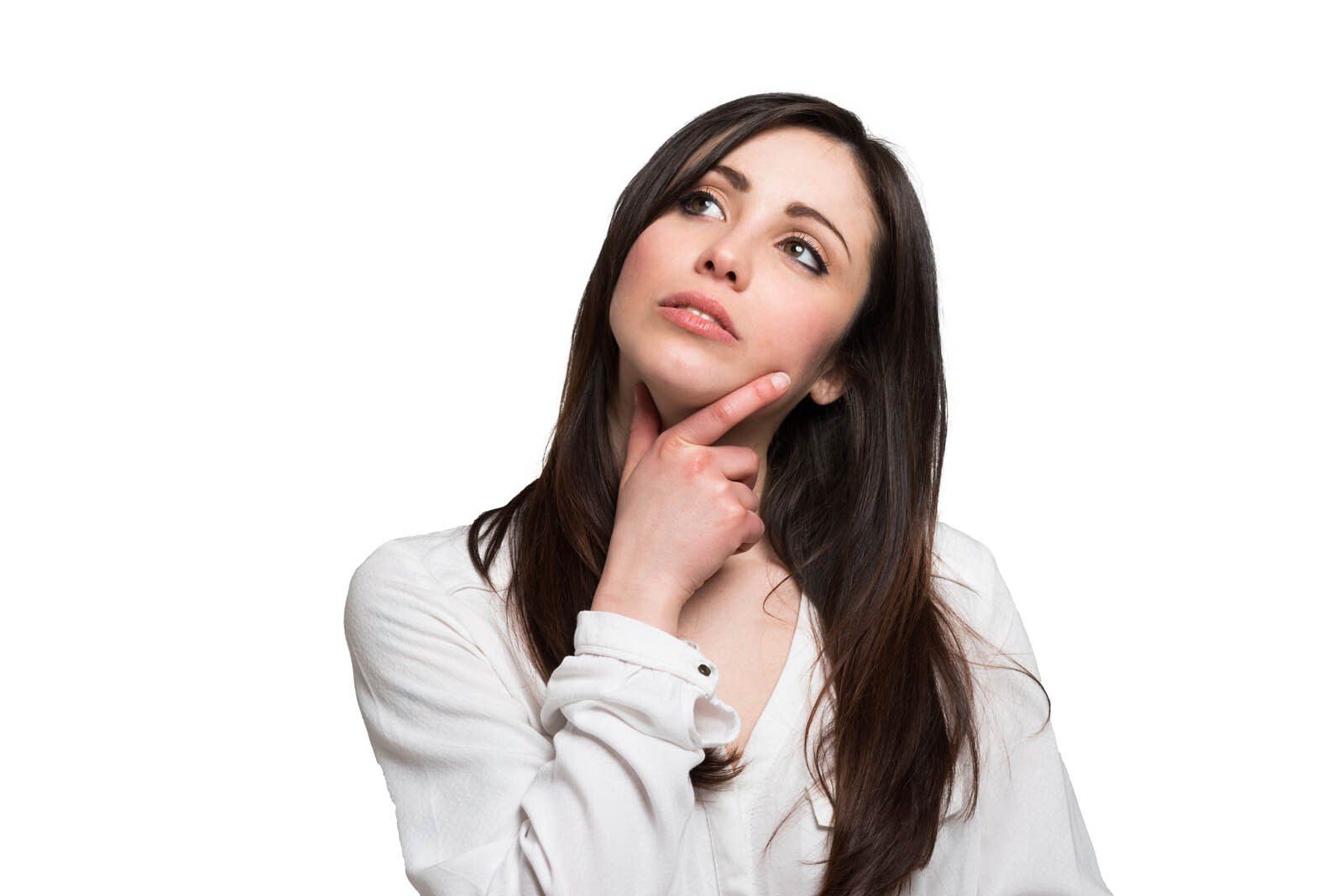 Femme en train de penser