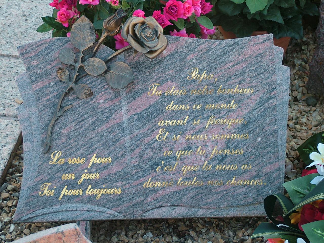 Plaque funréaire à Saint-Pons