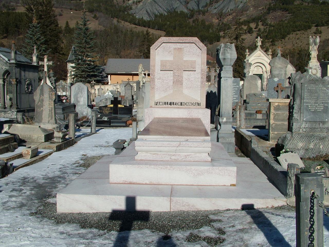 04400 barcelonnette 2