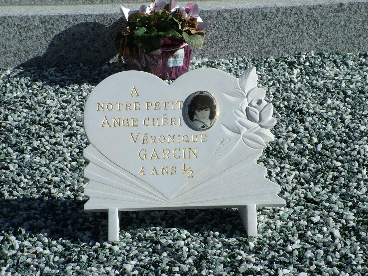 Plaque funéraire à Barcelonnette