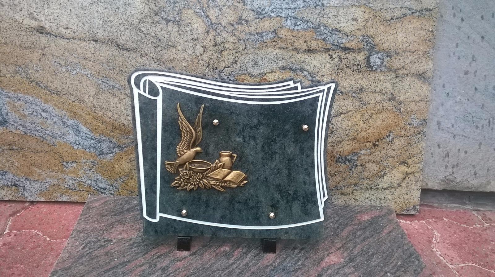 avec gravure et bronze