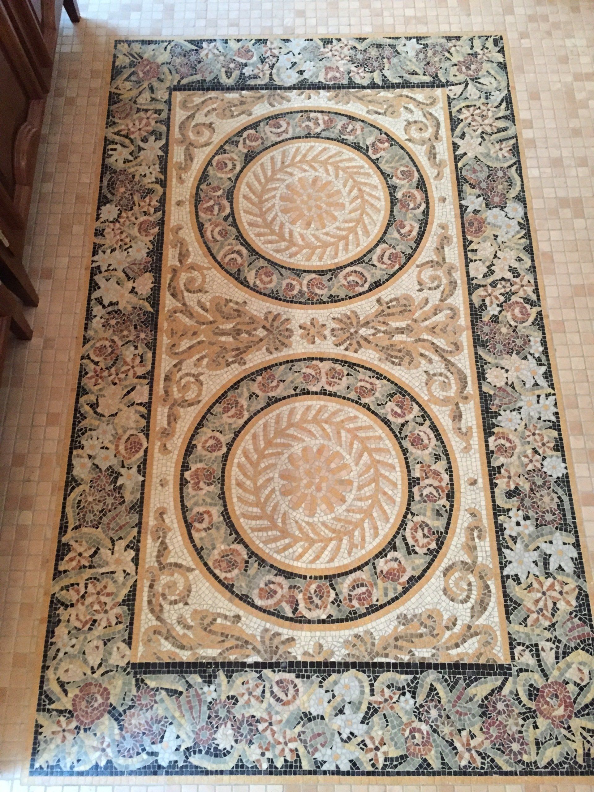 Détails d'une mosaïque en tapis