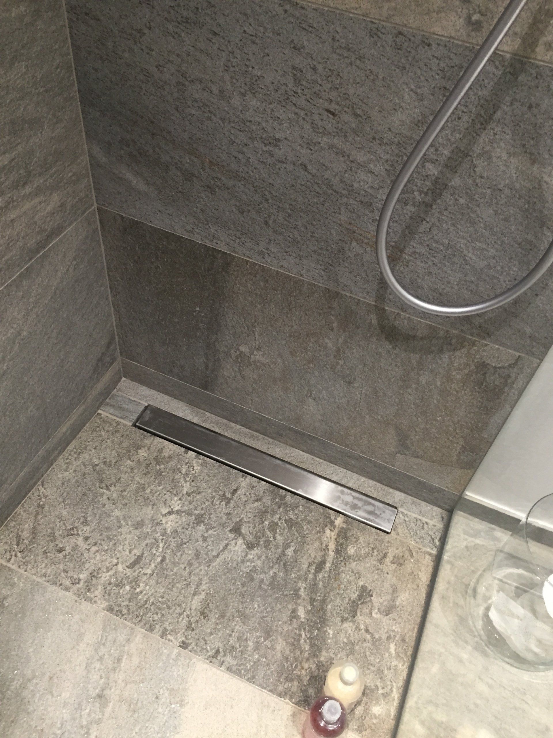 Évacuation de douche