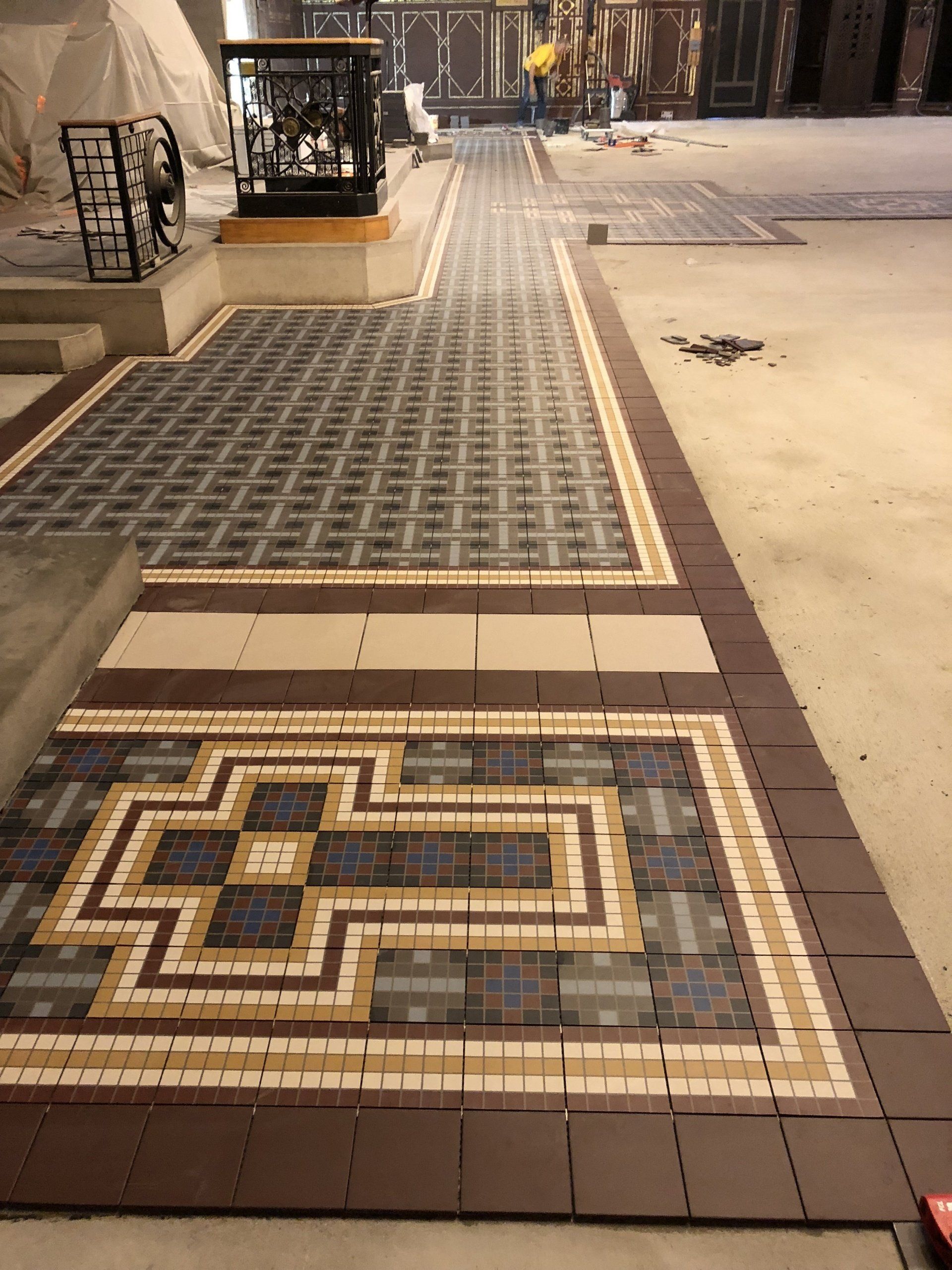 Revêtement de sol d'une église