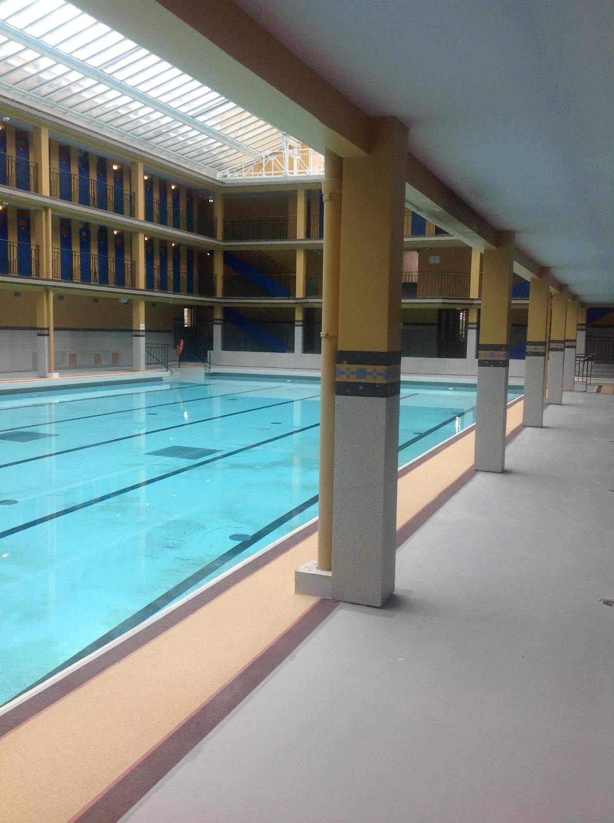 Mosaïque piscine Molitor : picine d'hiver