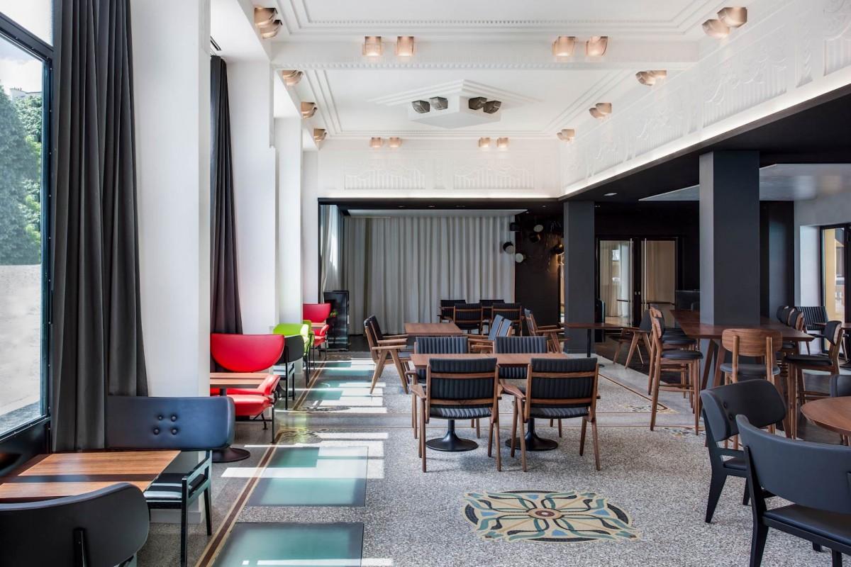 Restauration du restaurant Molitor