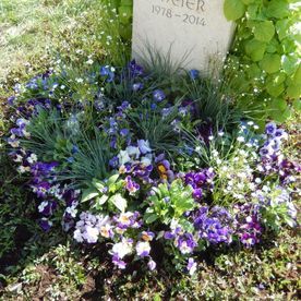 Friedhof Grabpflege - Gartenbau Metz
