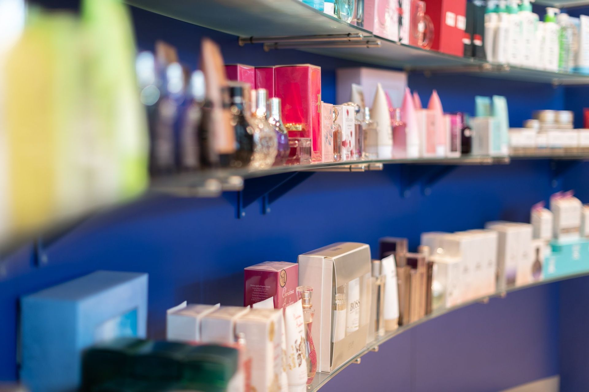 Reuss Apotheke Bremgarten Aargau Medikamente etc.