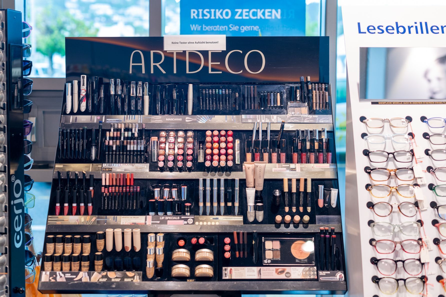 Reuss Apotheke Bremgarten Aargau Medikamente etc.