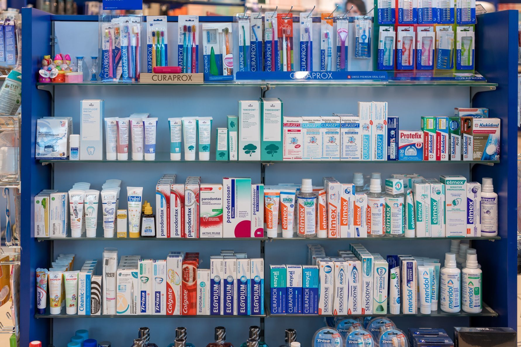 Reuss Apotheke Bremgarten Aargau Medikamente etc.