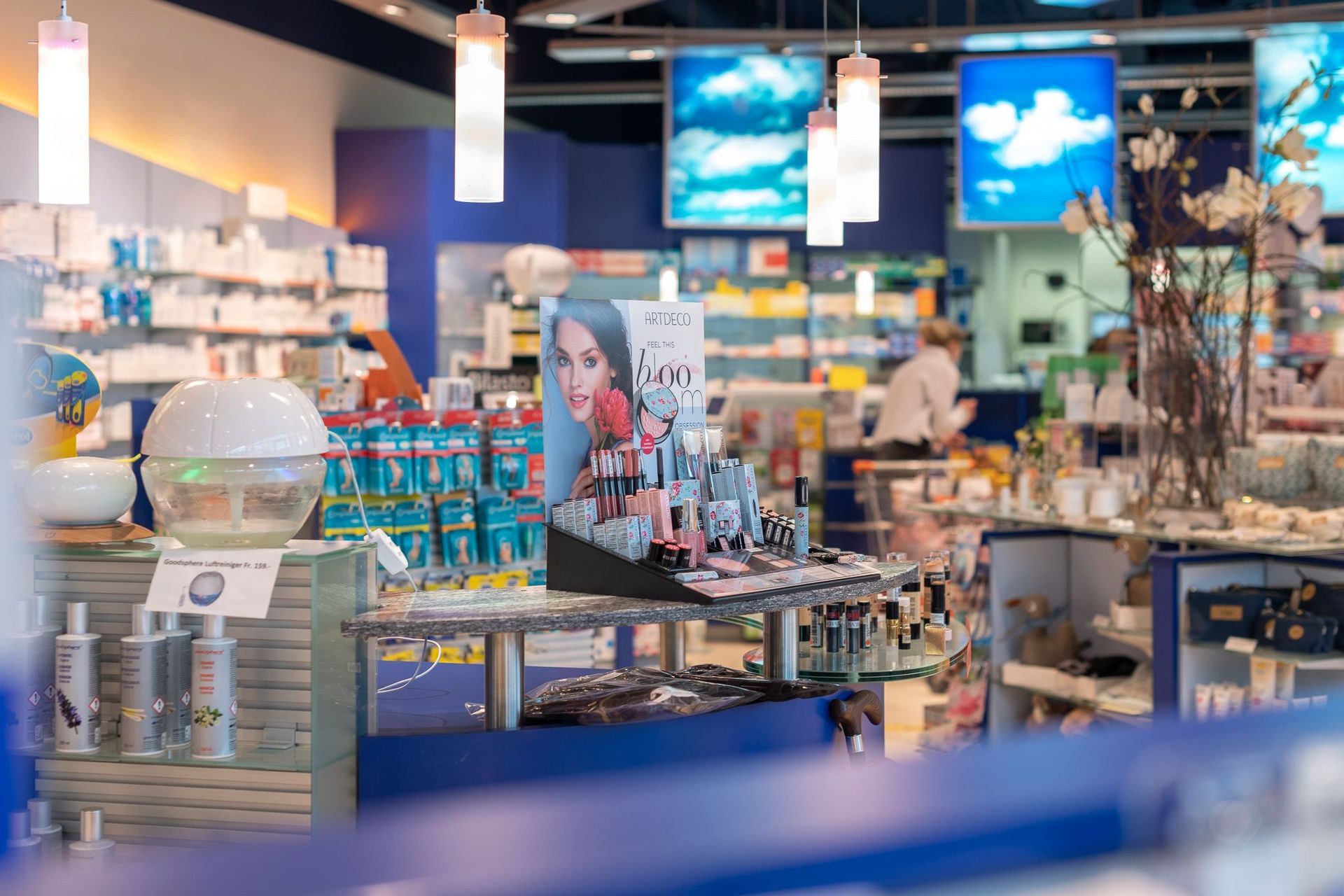 Reuss Apotheke Bremgarten Aargau Medikamente etc.