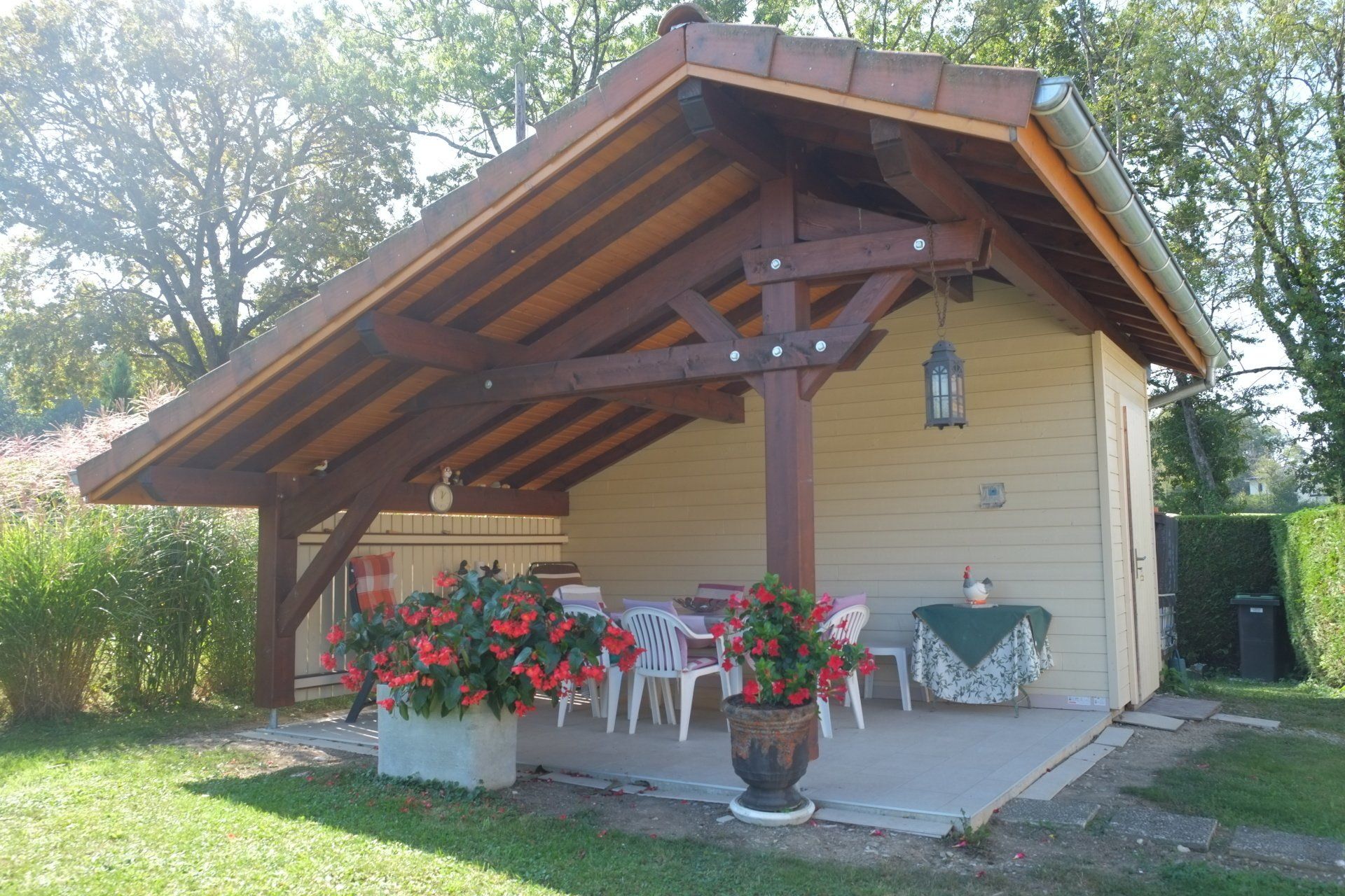 Auvent ossature bois