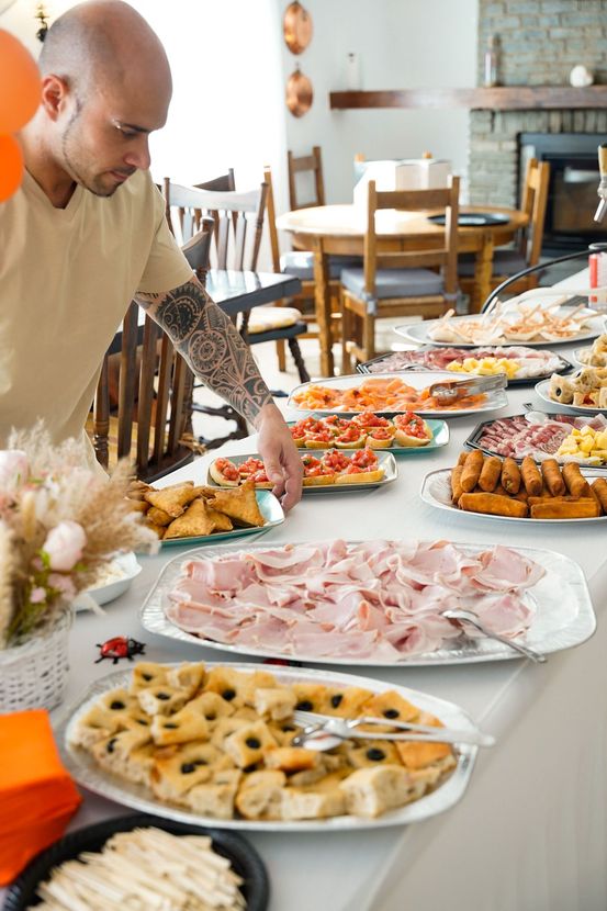 Ristorante dove si mangiano piatti ticinesi e si gioca a carte - Ristorante degli Amici