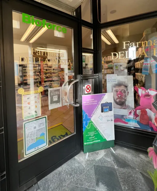Interno Farmacia della Posta