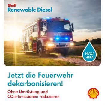 Eine Werbung für erneuerbaren Diesel von Shell zeigt ein Feuerwehrauto