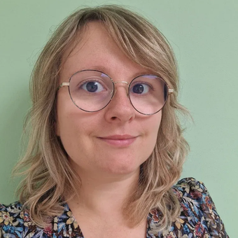 Portrait de RABY Céline.