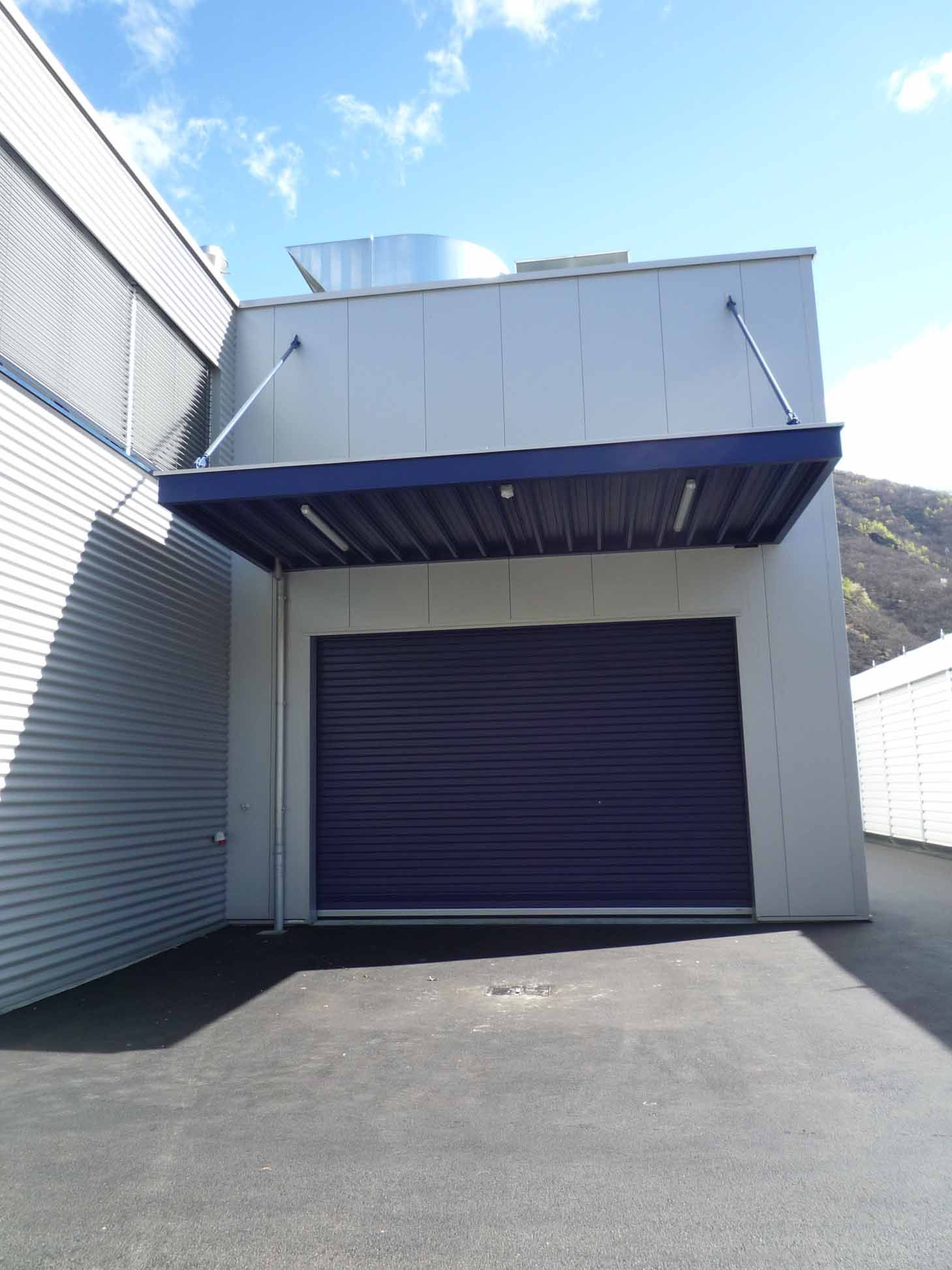 Stabile industriale Rivera