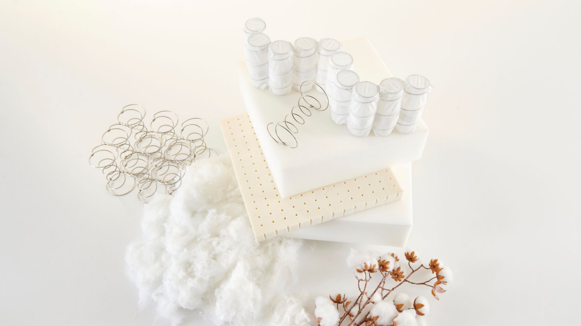 Ressorts de matelas, morceaux de mousse et fleur de coton