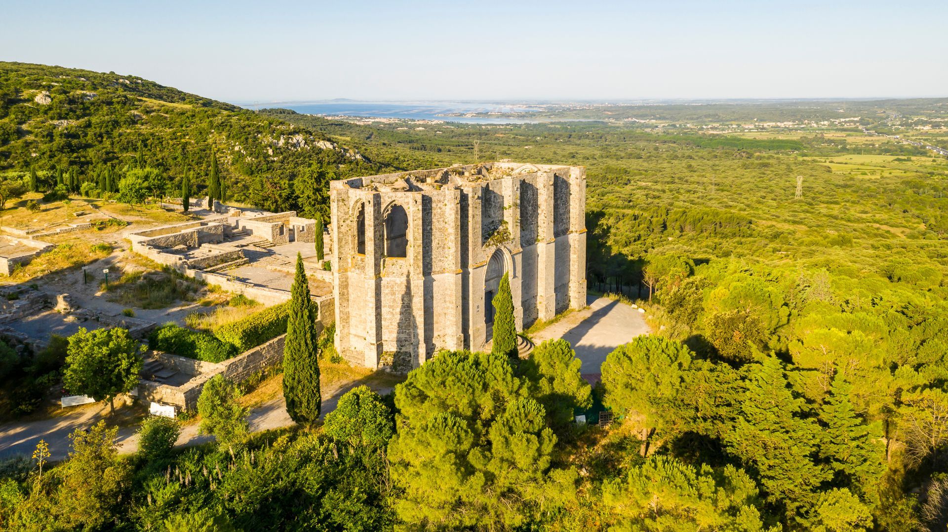 Vue aérienne sur la ville de Sète