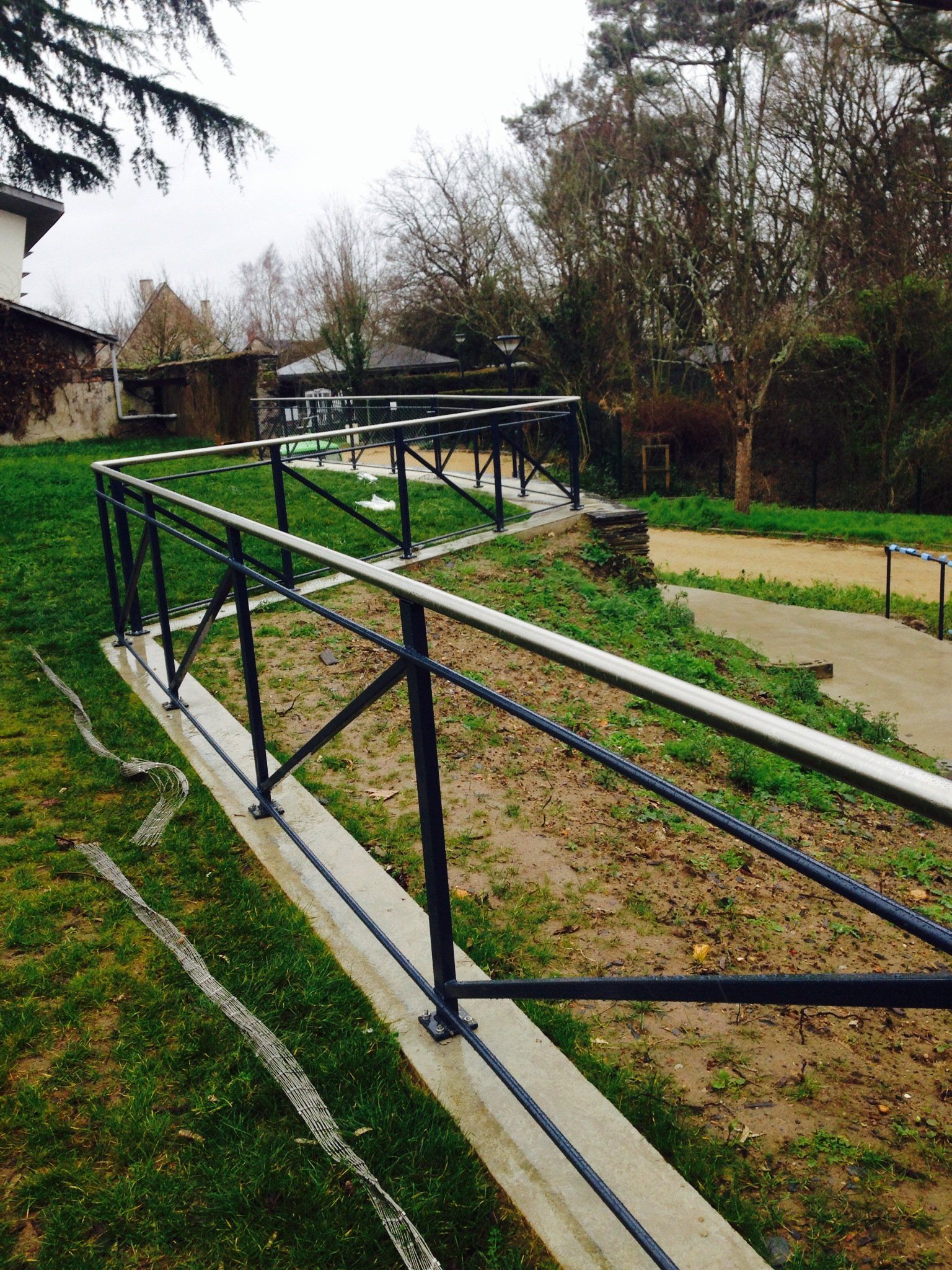 Rembarde métallique