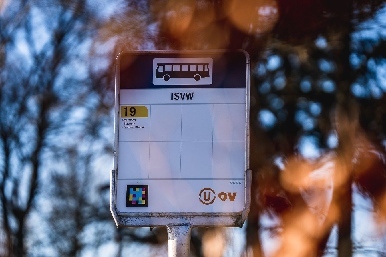 Bushalte ISVW op eigen terrein