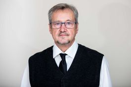 Bestattungshaus Mertens Manni Tönnis Bestattungsgehilfe