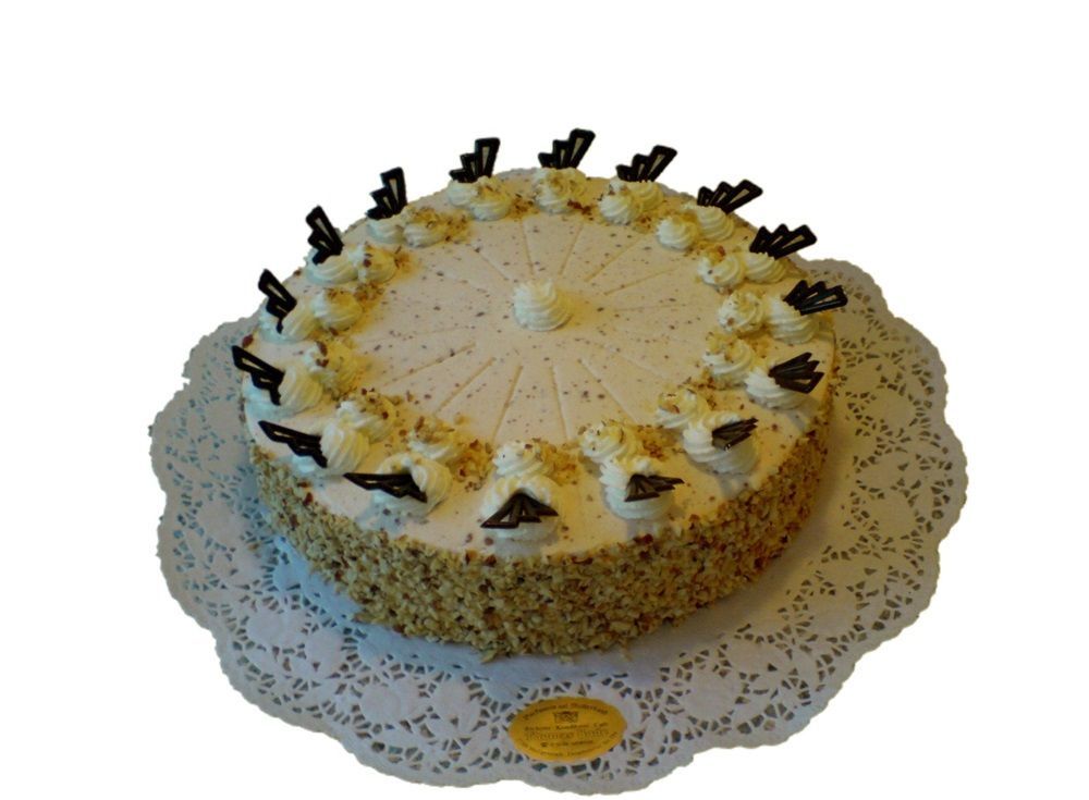 Haselnusssahnetorte