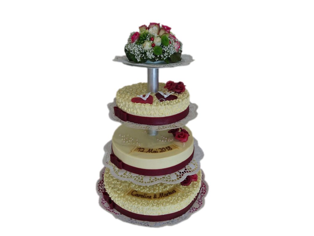 Hochzeitstorte, 3-stöckig
auf Gestell 