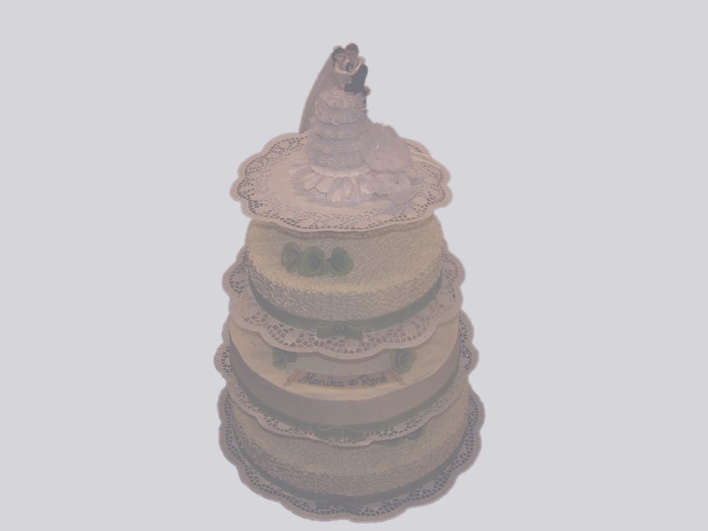 Hochzeitstorte, 3-stöckig, auf Gestell,