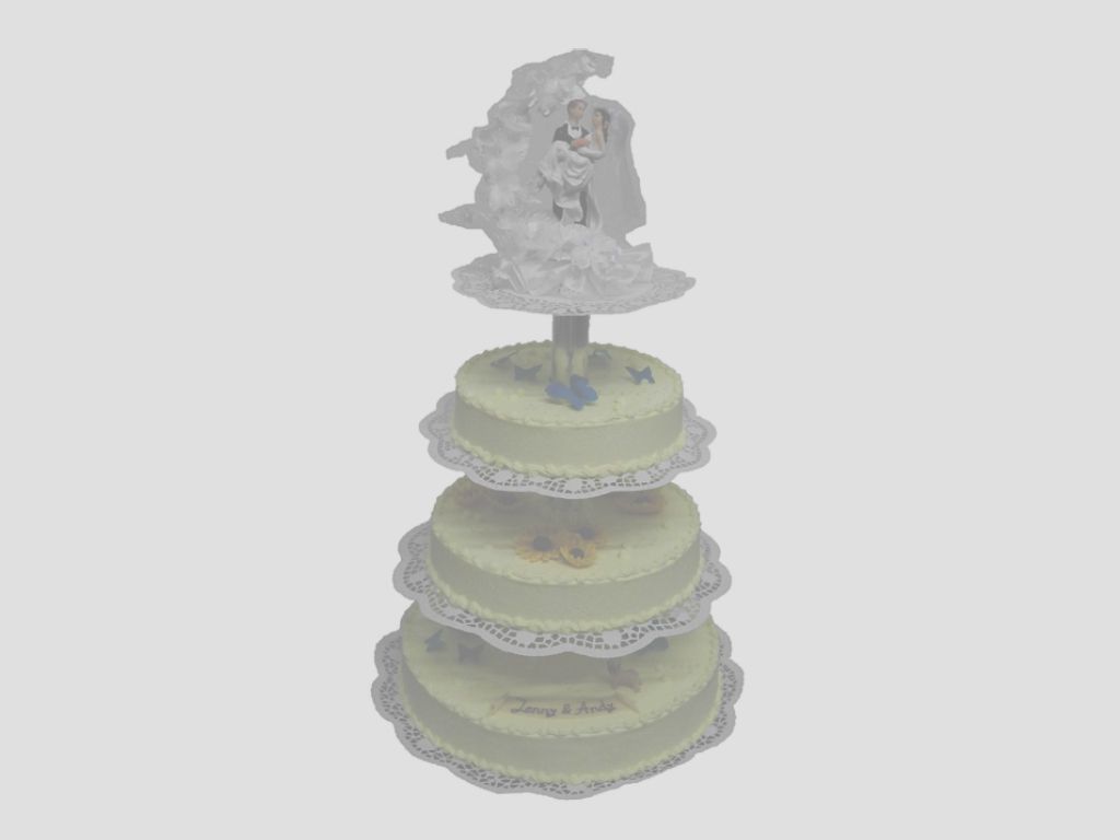 Hochzeitstorte, 3-stöckig, auf Gestell,
